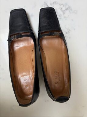 Gucci Black Leather Square-Toe Bow Loafers with Gold Hardware
